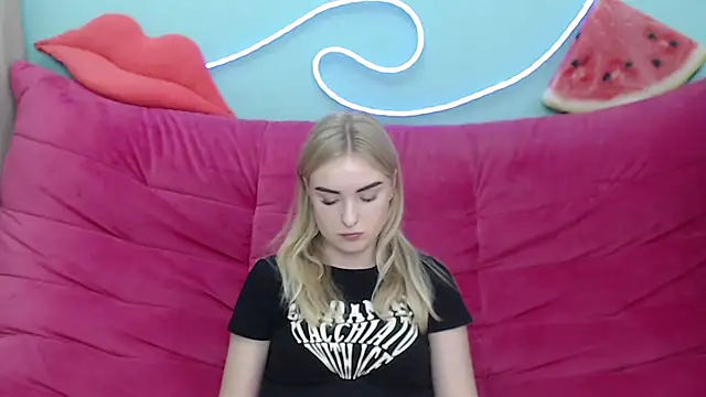 SofySofty online show from 11/10/25, 06:29