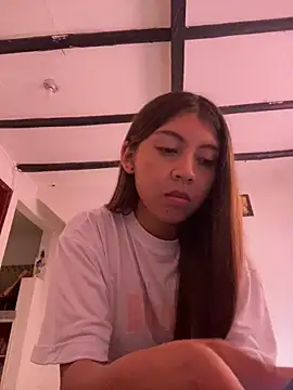 Sara-cooper2 online show from 03/10/26, 03:16