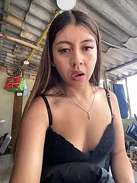 Sara-cooper2 online show from 09/24/25, 04:24