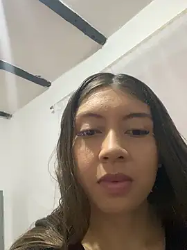 Sara-cooper2 online show from 03/11/26, 04:34