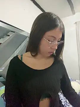 Sara-cooper2 online show from 05/30/26, 10:54