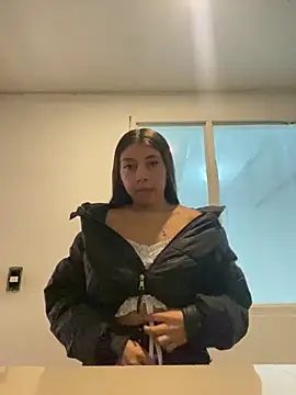 Sara-cooper2 online show from 02/18/26, 08:27