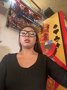 Sara-cooper2 online show from 09/23/25, 07:32