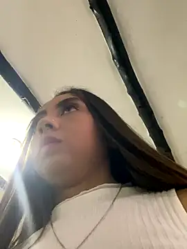 Sara-cooper2 online show from 10/25/25, 02:55