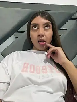 Sara-cooper2 online show from 03/10/26, 02:59