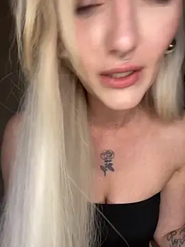 lovecassyrose online show from 12/02/25, 11:17