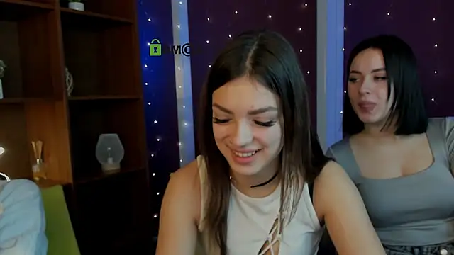 Snapshot of rose_style chatting on 12/18/25, 06:07 rose style online show from 12/18/25, 06:07