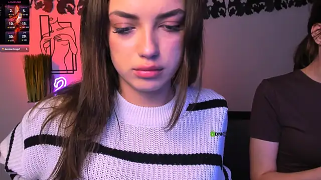 Snapshot of rose_style chatting on 11/02/25, 08:14 rose style online show from 11/02/25, 08:14