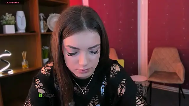 Snapshot of rose_style chatting on 11/14/25, 12:31 rose style online show from 11/14/25, 12:31