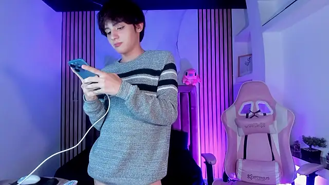 MathiasGreen  online show from 02/14/26, 03:07