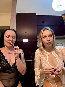 Baby Eva23 online show from 10/18/25, 06:43