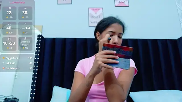 Snapshot of shyblacksweetiee chatting on 02/19/26, 03:03 shyblacksweetiee online show from 02/19/26, 03:03