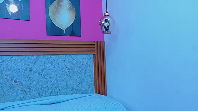 Snapshot of shyblacksweetiee chatting on 04/11/26, 03:03 shyblacksweetiee online show from 04/11/26, 03:03