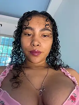 SophieD online show from 04/10/26, 12:34