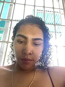 Snapshot of SophieD chatting on 11/02/25, 03:28 SophieD online show from 11/02/25, 03:28