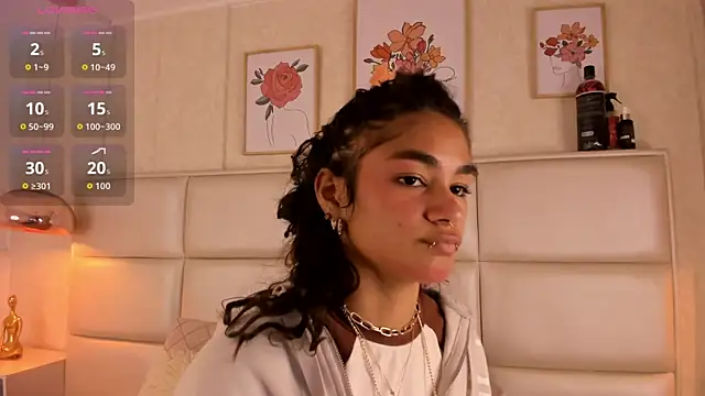 Puffy Hearts online show from 10/02/25, 07:50