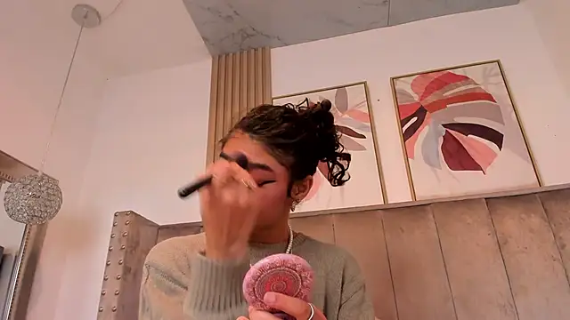 Puffy Hearts online show from 09/09/25, 05:22