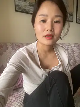 Snapshot of Mier-cn chatting on 09/13/25, 06:02 Mier-cn online show from 09/13/25, 06:02