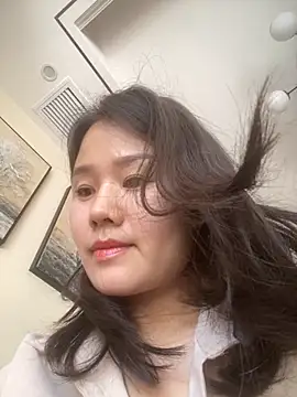 Snapshot of Mier-cn chatting on 11/13/25, 06:28 Mier-cn online show from 11/13/25, 06:28