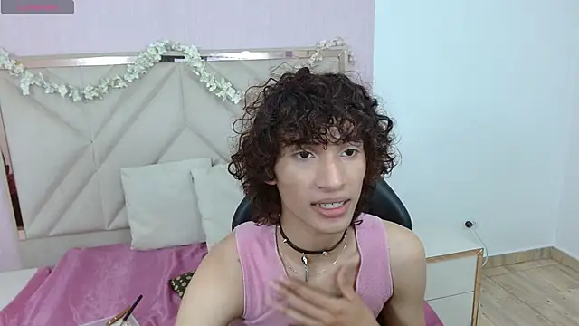 Chipi tay online show from 10/20/25, 07:03