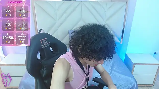 Chipi tay online show from 09/21/25, 11:48