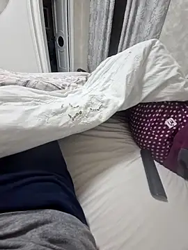 Monella52 online show from 12/04/25, 08:52