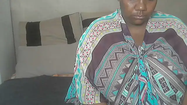 Snapshot of AnnabigpussyXO chatting on 11/05/25, 05:54 AnnabigpussyXO online show from 11/05/25, 05:54