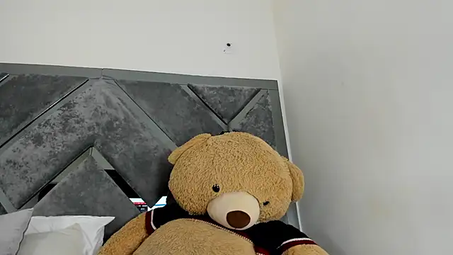 Sweet Salome1 online show from 10/27/25, 02:07