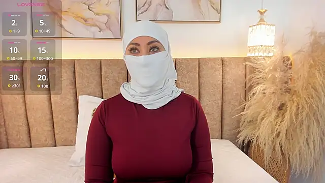 azza   online show from 11/28/25, 11:32