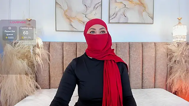 azza   online show from 10/16/25, 12:24