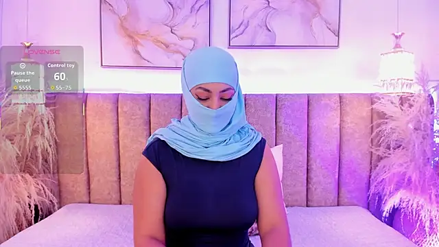 azza   online show from 10/07/25, 11:55