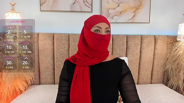 azza   online show from 11/24/25, 12:05