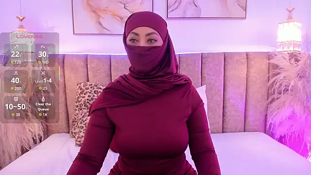 azza   online show from 10/06/25, 12:17