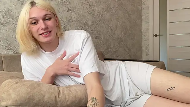 evelina228 online show from 09/30/25, 06:52