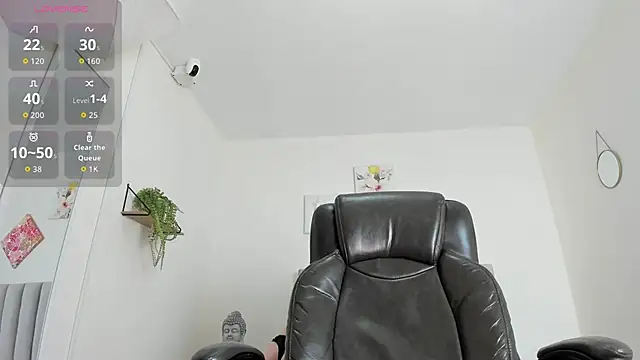 Snapshot of Katia_gh chatting on 12/18/25, 11:36 Katia gh online show from 12/18/25, 11:36