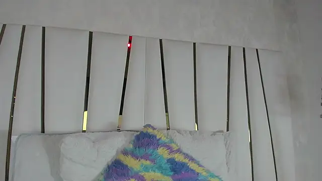 bonnie sm online show from 11/14/25, 09:07