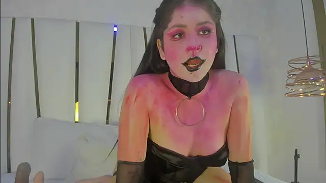 bonnie sm online show from 10/24/25, 07:35