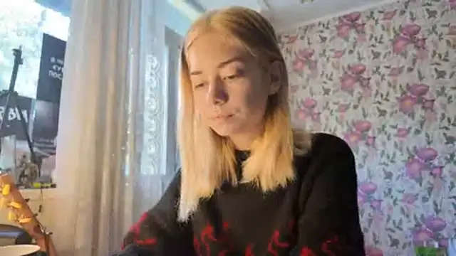 Witching Moon online show from 09/24/25, 07:26