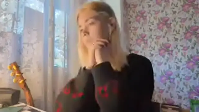 Witching Moon online show from 09/25/25, 07:25