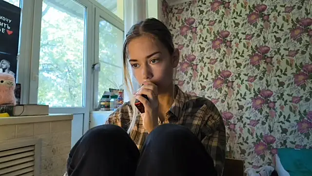 Witching Moon online show from 09/09/25, 08:02