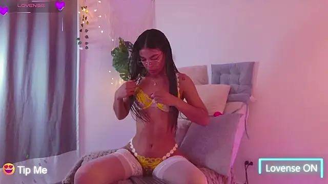 Nicolle swt online show from 02/05/26, 10:55