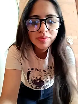 Goddesscut333 online show from 11/06/25, 06:45