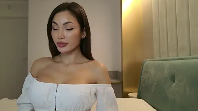 Lexii otto online show from 09/29/25, 02:01