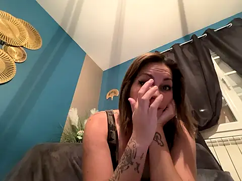 minettedusud online show from 12/05/25, 01:10