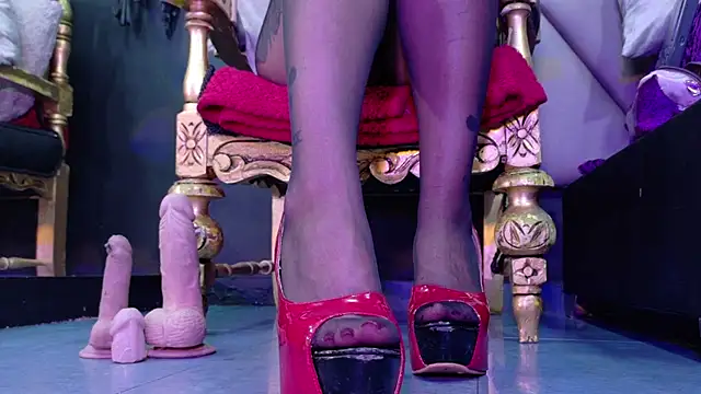 Snapshot of EvaSabath chatting on 09/16/25, 05:25 EvaSabath online show from 09/16/25, 05:25