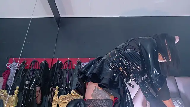 EvaSabath online show from 02/16/26, 05:11