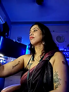 Snapshot of Love_Beauty01 chatting on 03/01/26, 07:03 Love Beauty01 online show from 03/01/26, 07:03