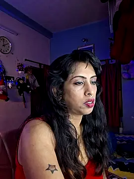 Love Beauty01 online show from 04/15/26, 07:58