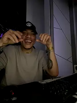 AlphaMasterXxx online show from 09/09/25, 01:09