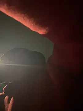 Snapshot of AlphaMasterXxx chatting on 12/01/25, 04:02 AlphaMasterXxx online show from 12/01/25, 04:02